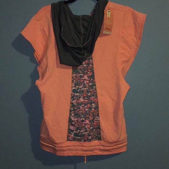 Maaji Hooded Top. NWT - Picture 2 of 7